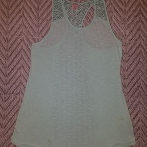 Baby blue tank top with lace design!